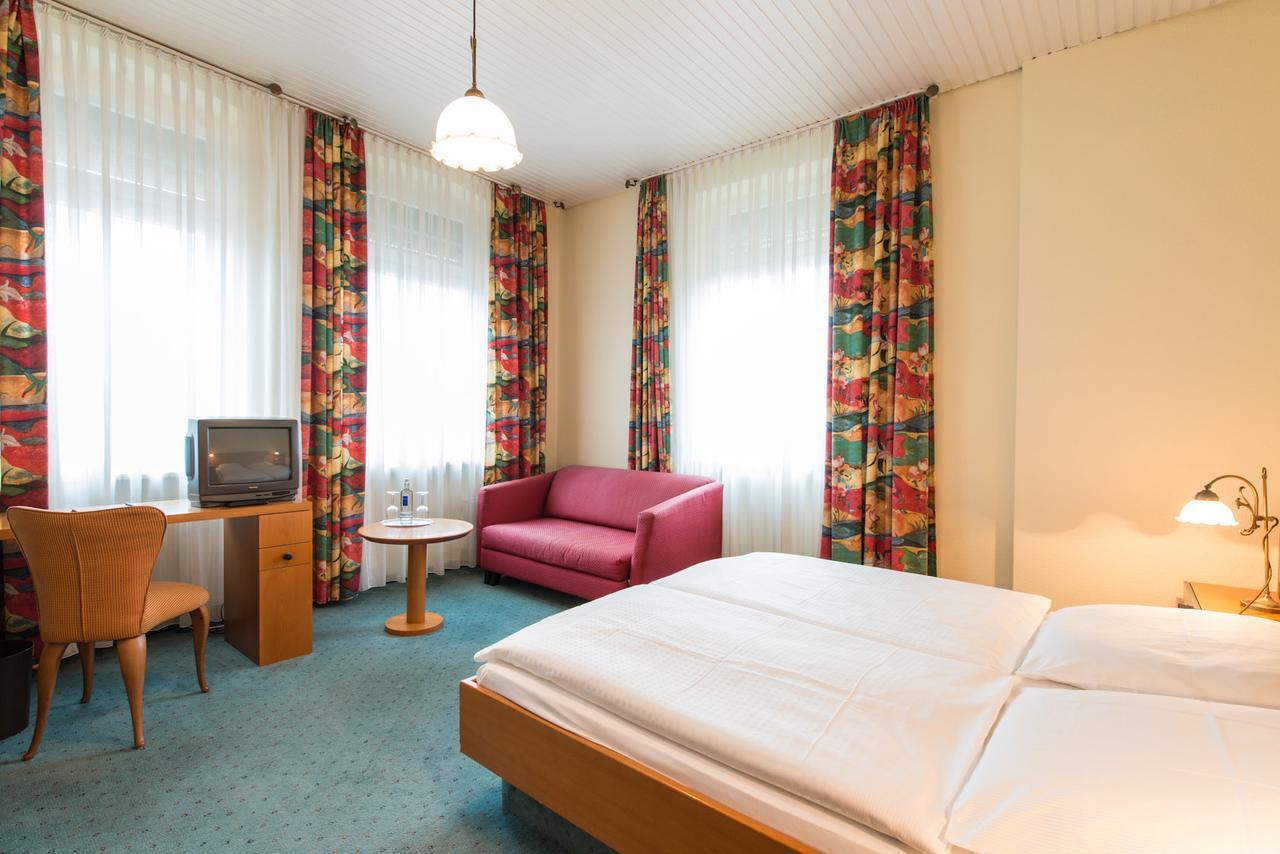 Hotel Eisbach Ransbach-Baumbach Exteriör bild