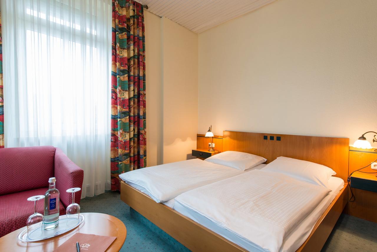 Hotel Eisbach Ransbach-Baumbach Exteriör bild